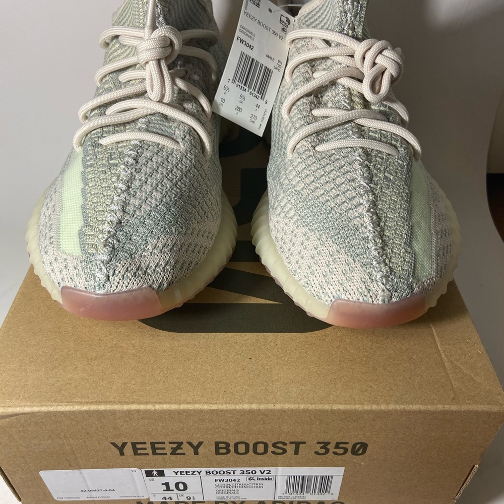 Adidas Yeezy citrin size 10 ds
